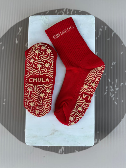 Full-foot silicone grip on SIN MIEDO Pilates socks