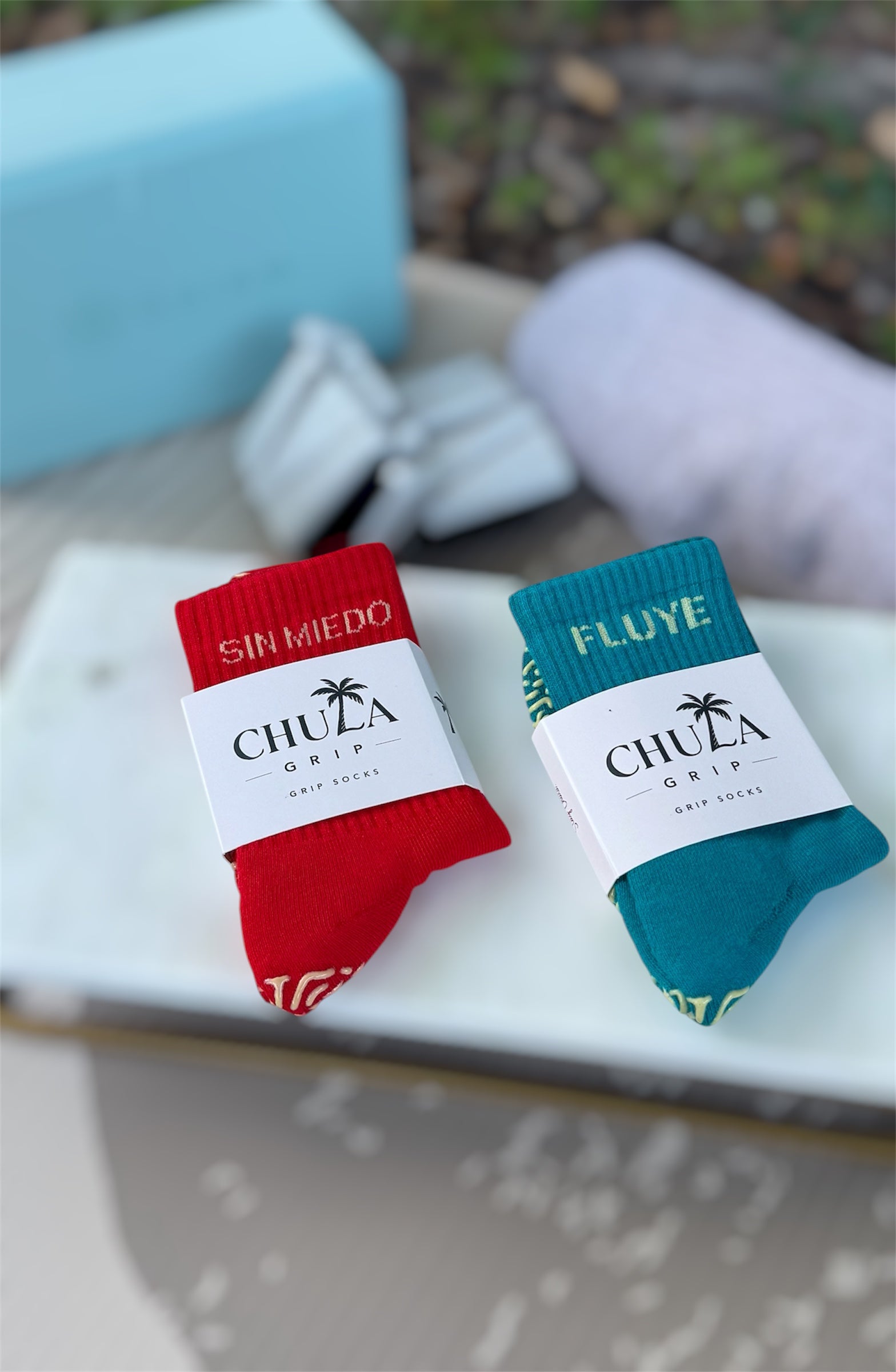 SIN MIEDO™ Crew Grip Socks